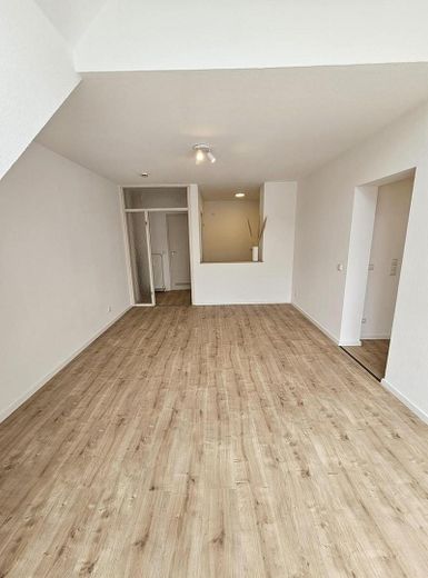 Schöne 2-Zimmer Wohnung in begehrter Lage von Fürth-Burgfarrnbach – फोटो 3