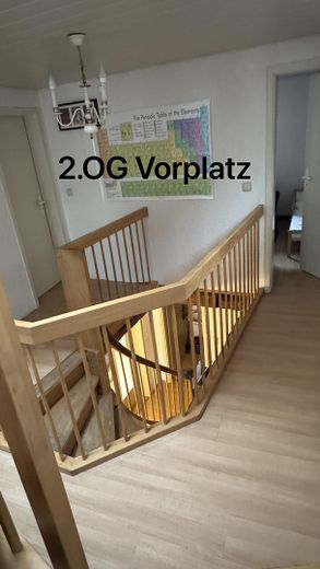 Provisionsfrei! Ruhige 6 Zi. 3 WCs Haus mit Garage+Stellplatz Zentral – Foto 3