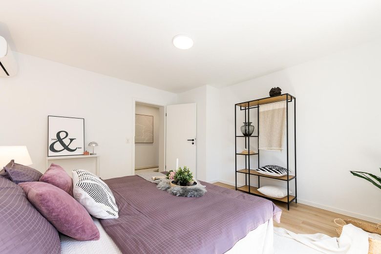 Erstbezug - Helle 3-Zimmer Wohnung im Herzen Heilbronns - Provisionsfrei! – Schlafzimmer