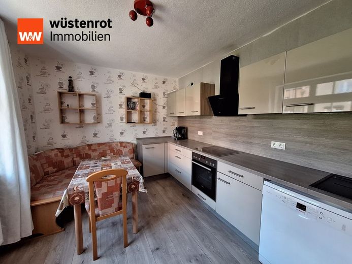 Charmantes Reihenmittelhaus mit schönem Garten in zentraler Wohnlage von Zschornewitz – Küche
