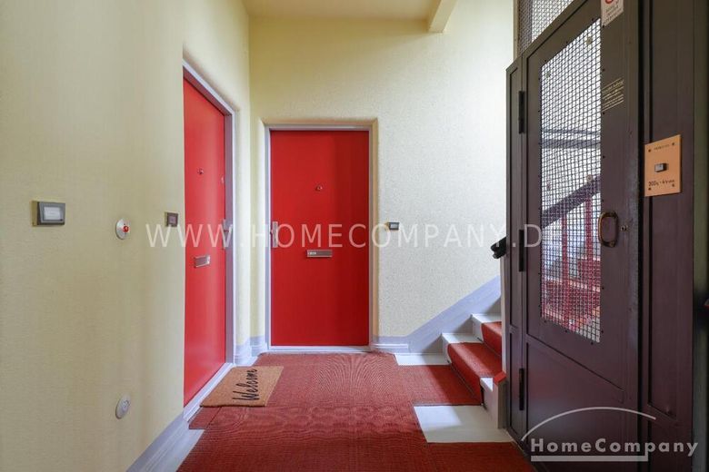 Stylowo umeblowane mieszkanie w pożądanej lokalizacji w pobliżu Heidelberger Platz w Berlinie – c455a9e6fb4b4a382d66515edd003d08ed87586c.jpg