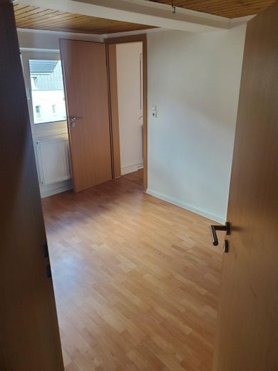 2 Kinderzimmer