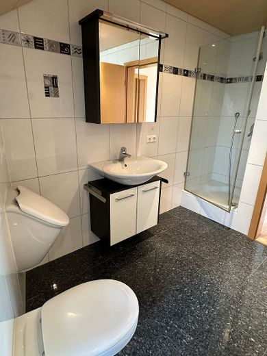 BAd Wohnung DG