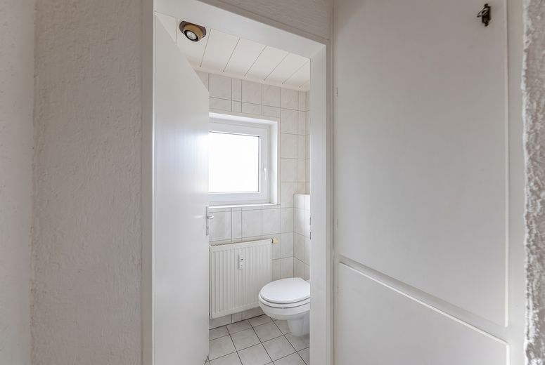Helle 3-Zimmer Wohnung mit Küche und Balkon – Foto 8