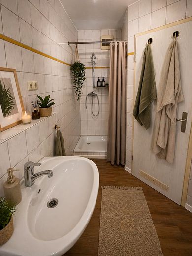Schöne 4,5 Zimmer Wohnung mit Balkon in Krauchenwies/Ablach zu vermieten! (6) (ID-130) – Bad