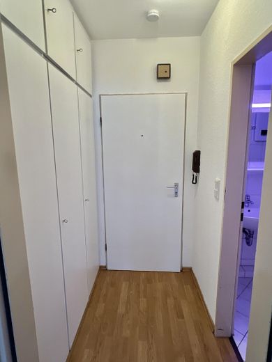 Gemütliche 1-Zimmer-Wohnung in Wuppertal – zentral & gepflegt – Flur