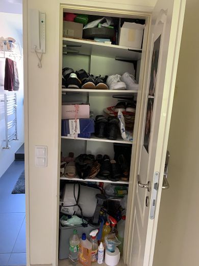 Schöne Lichtdurchflutete 4 Zimmer Wohnung – Abstellraum 