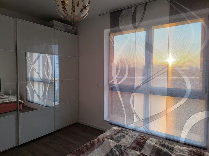 PENTHOUSE Frankfurt, direkt am MAIN, nähe Uniklinik, TG, Skylineblick, Provisionsfrei, Möbliert – Foto 29