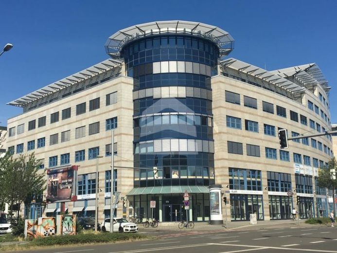 LADEN.fläche im LISTBOGEN in belebter Lage – Foto 1