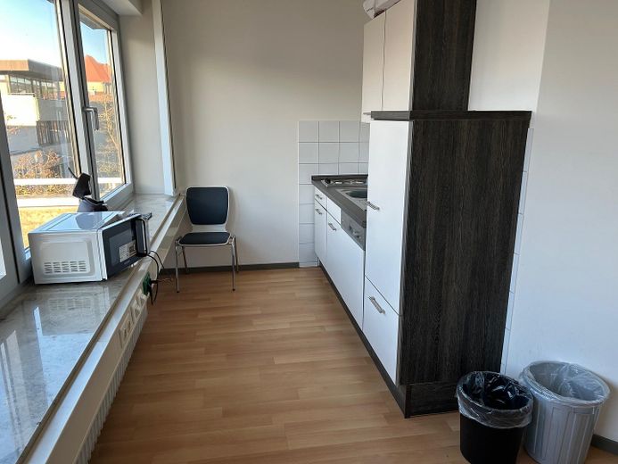 Helle Büroräume in der Innenstadt Detmold – Küche