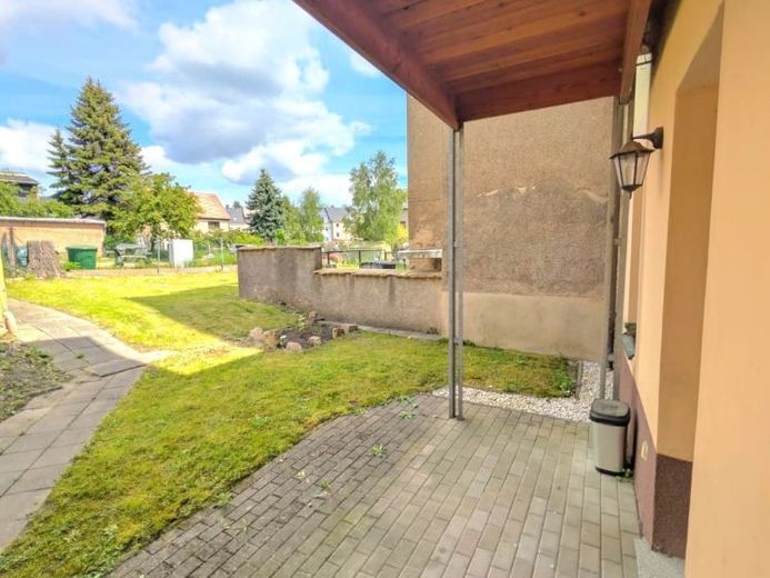 Schöne 2-Zimmer-Wohnung mit Terrasse! – Foto 1
