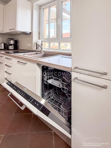 27836 HomeCompany Dresden सुसज्जित/फर्निश्ड 3,5-कमरों का अपार्टमेंट Dresden-Cossebaude में, अधिकतम 2 व्यक्ति – 2ba44050a0135eed3623b4fa5a317dcf6644fda7.jpg