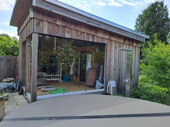 Sauna-Hütte mit Vorraum