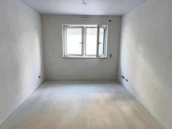 4 Zi. Wohnung (Nr. 3) im EG mit Balkon – Kinderzimmer Bild 1