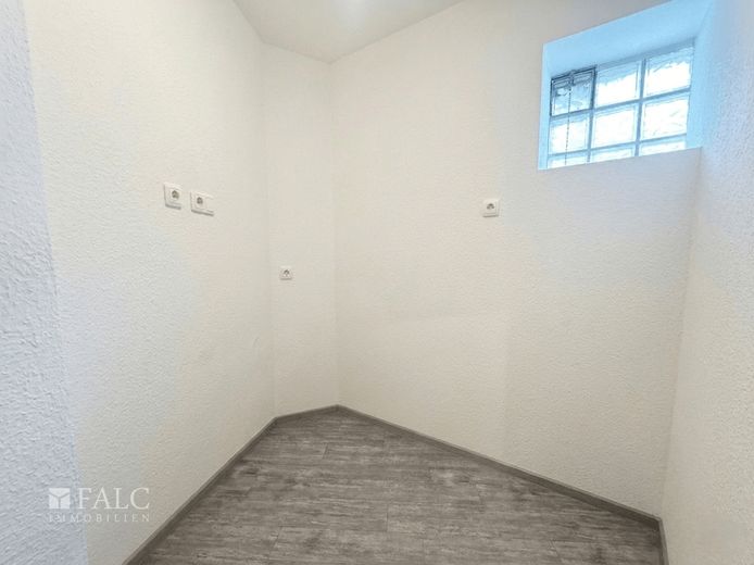Gepflegte Bürofläche mit optimaler Raumaufteilung! – Küche