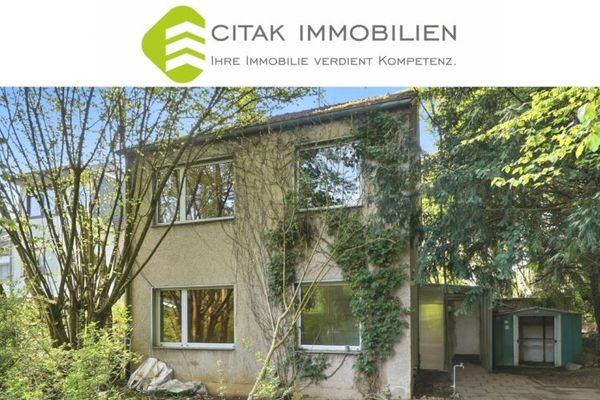 Sanierungsbedürftiges Reihenendhaus mit Garage in Köln-Heimersdorf (Erbpachtgrundstück)