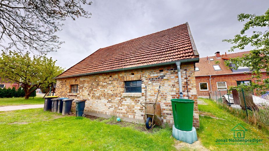 Reihenmittelhaus mit Garage und Garten - für den Käufer provisionsfrei – Foto 9