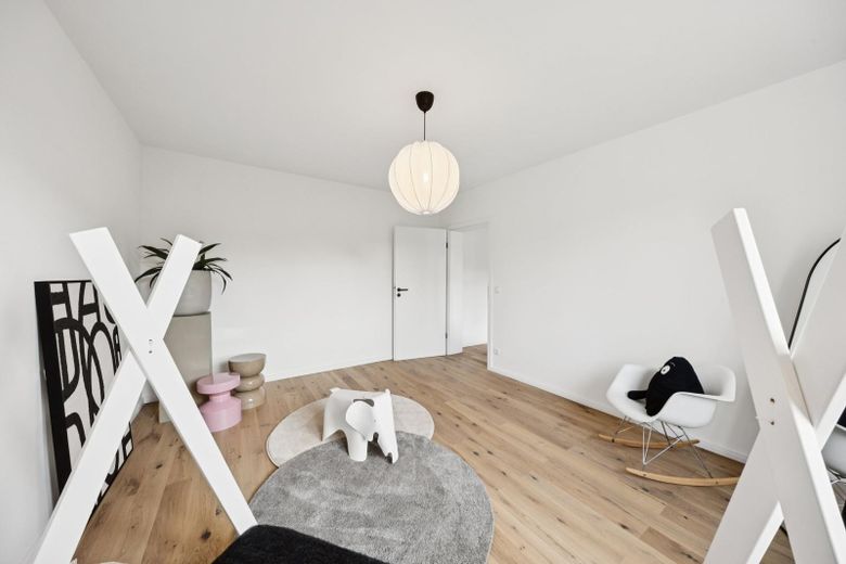Renovierte 3-Zimmer-Wohnung – sofort bezugsfertig & provisionsfrei – Kinderzimmer