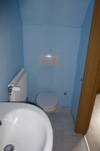 Ruhige Seitenstraße und doch zentral – Gäste WC