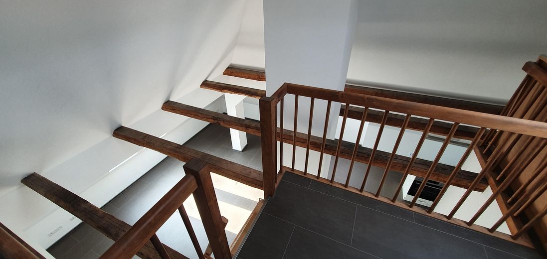 Traumhafte Maisonette-Wohnung in stilvoller Stadtvilla inklusive Einbauküche – फोटो 9