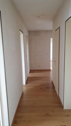 Schöne Wohnung in Dudweiler (Süd) Nähe Uni – Flur