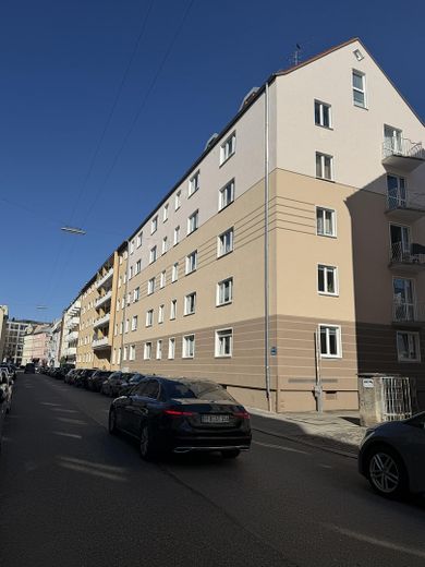 Gebäude