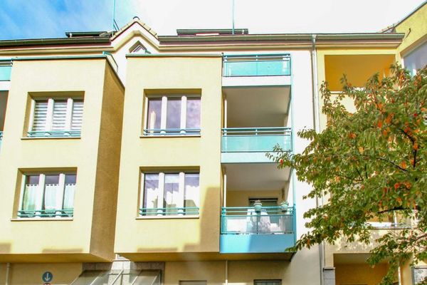 Posizione eccellente: luminoso e moderno appartamento di 1 locale con balcone e ascensore - vicino al quartiere Pontviertel di Aquisgrana