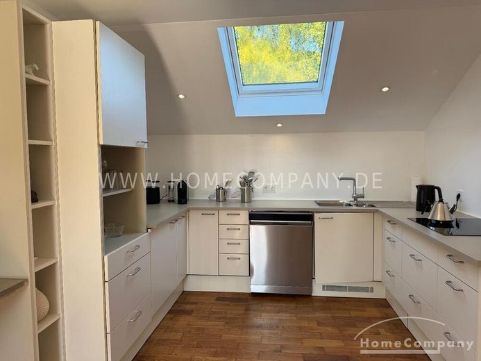 Hofheim AG8072743 – apartamento de 3 habitaciones, renovado con materiales de alta calidad y completamente amueblado, en una ubicación privilegiada – b969ed6f191eef7930be311f72e0ff20ce5ea9e8.jpg