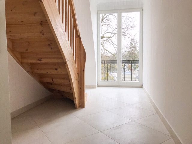 Mansarda duplex con terrazza, ascensore, cucina componibile, posto auto e molto altro. – Foto 7