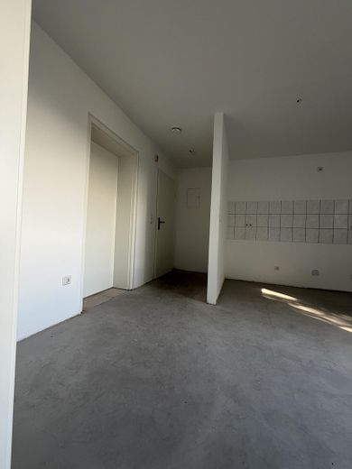 Helle renovierte 2,5-Zimmer-Wohnung in Witten-Annen mit geräumigem Wohn-/Essbereich – Foto 1