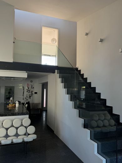 Casa unifamiliare progettata da un architetto con soleggiato orientamento sud-ovest – Galerie