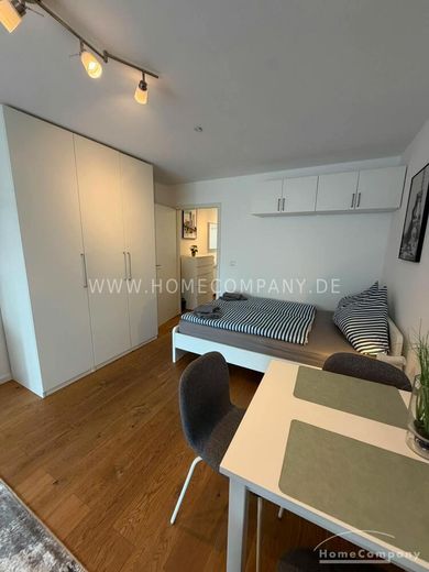 Modern furnished apartment with balcony – b458467be8bcc2199354be2ebfabc3ed3253f5ab.jpg