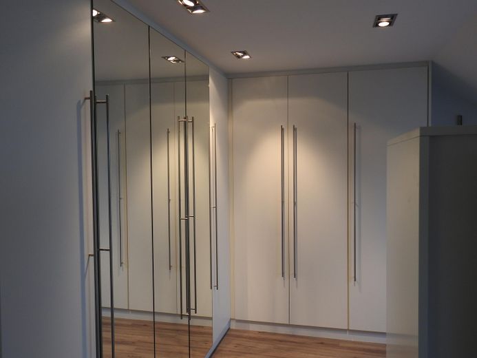 Schrank Schlafzimmer 