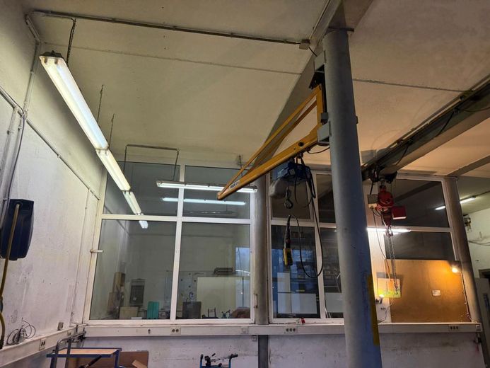 Capannone commerciale con gru, portone di accesso &amp; ufficio - ca. 100 m² in 64850 Schaafheim – IMG-20260410-WA0009