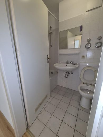 Wunderschön geschnittene 2,5-Zimmer-Wohnung mit französischem Balkon in Bad Soden-Salmünster. – Foto 4