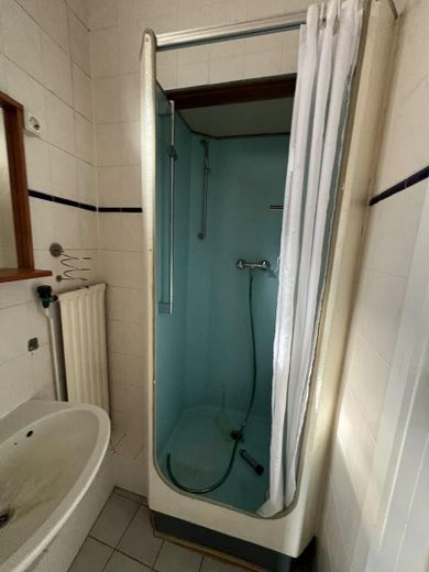 Schöne 1 Zimmer Wohnung in Mölln – Duschbad