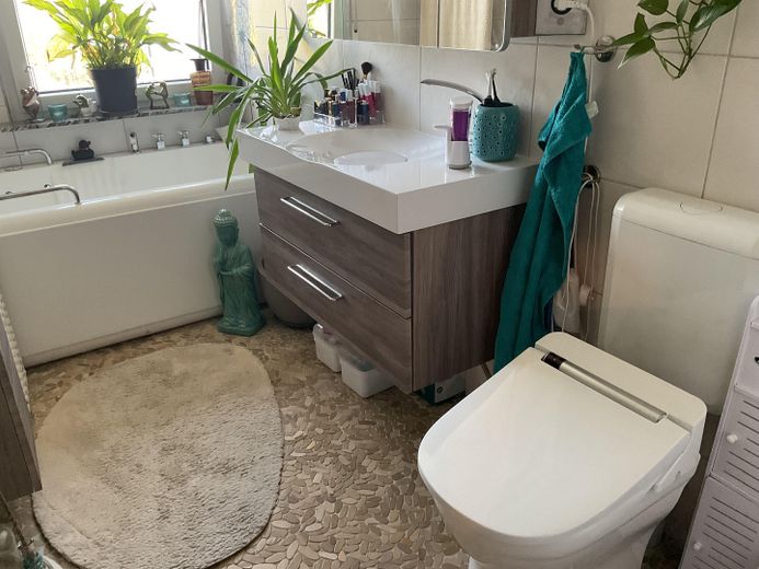 Gepflegtes Einfamilienhaus  mit Einliegerwohnung   . Stadtrand , Grenze zu Halver – Foto 11