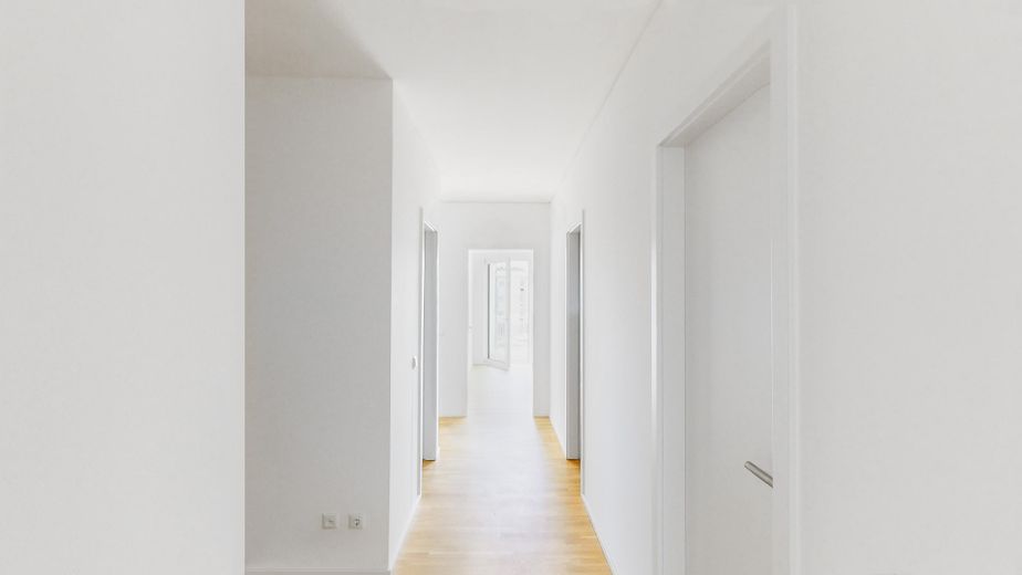 Modernes Wohnambiente: 3-Zimmer-Neubau mit Balkon in Basdorf (A1 WE06) – Beispielbild Flur