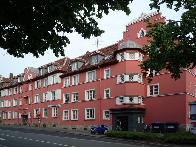 Helle Wohnung 15-10 in der Nähe der Uni – Das Rote Haus