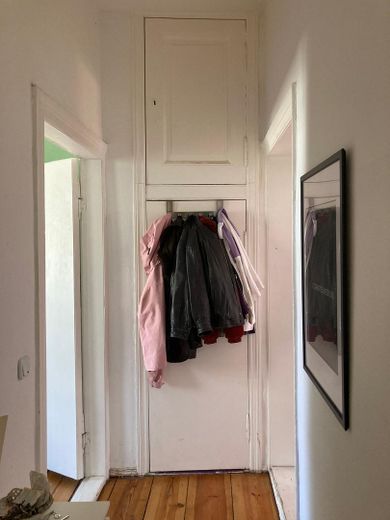 Provisionsfrei. Großzügige Altbauwohnung im Herzen Neuköllns. Bezugsfrei ab dem 1.8.26 – Abstellkammer