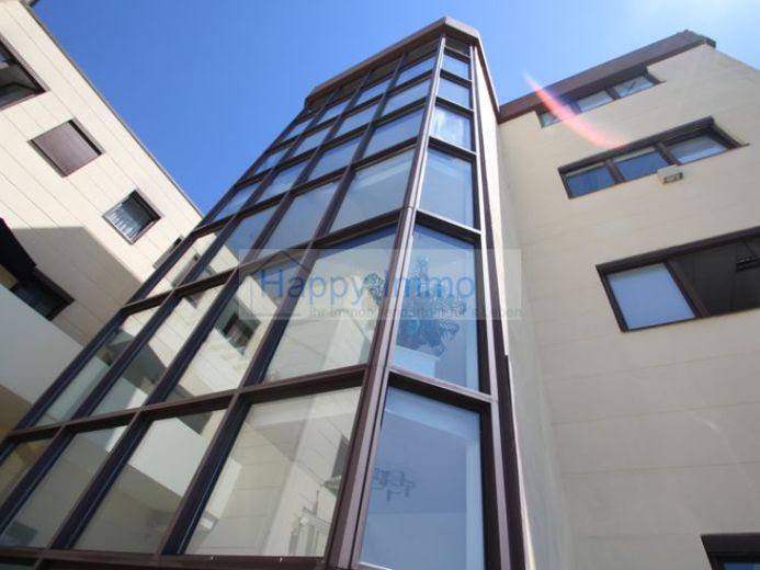 4 Zimmer Büro - 2 Eingänge, Teeküche und Toiletten - ca. 189 m² – Foto 1
