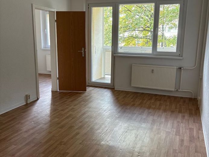Ihr Familienglück ! 4- Zimmer Wohnung ab sofort ** 2.5 ** – Foto 1