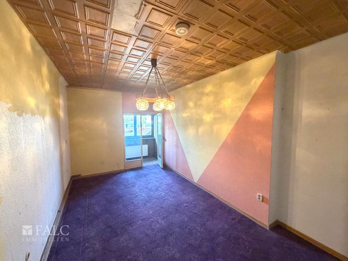 Charmantes Reihenmittelhaus mit Garten in zentraler Lage – Schlafzimmer 1 1.OG