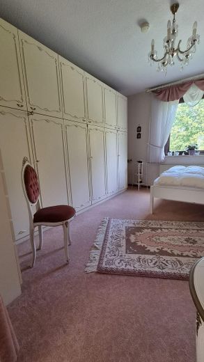 Dom szeregowy w Bad Gandersheim z pięknym ogrodem i piwnicą OD OSOBY PRYWATNEJ! – Schlafzimmer oben Bild II