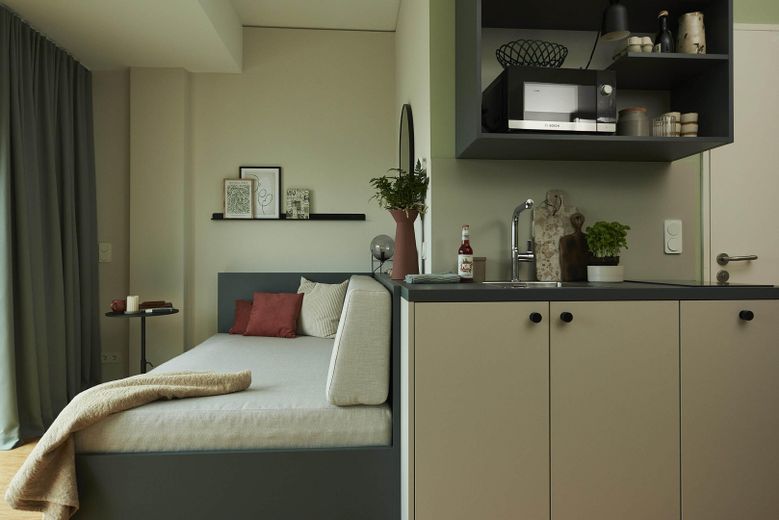 Schöne, vollmöblierte 1-Zimmer-Wohnung in Berlin-Oberschönweide zur Miete – Foto 3
