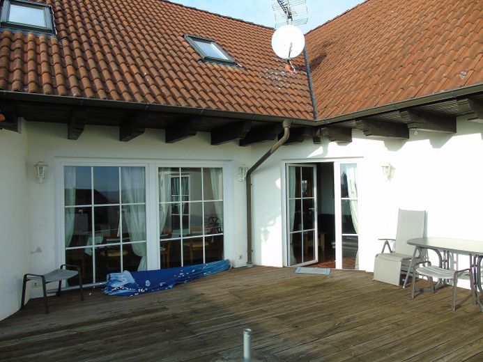 Villa mit Potential – Ansicht von der Terrasse
