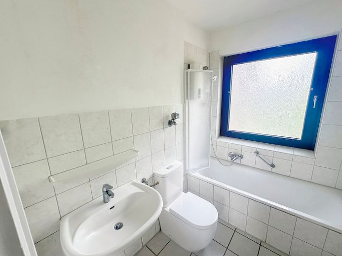 Renovierte Wohnung mit Stellplatz, Bakon und Garten in ruhiger Lage – Foto 5