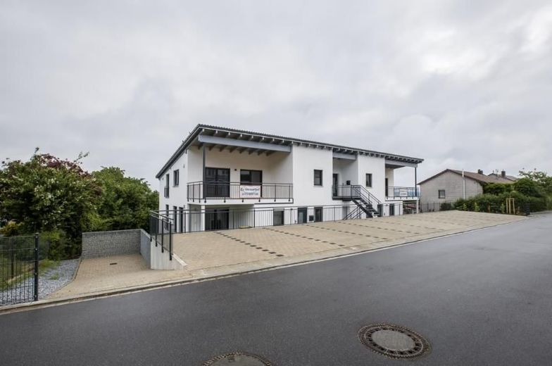 Renditeobjekt - Mehrfamilienhaus mit 4 Wohneinheiten – Bild 1