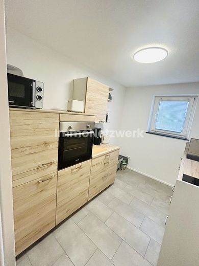 **4- Zimmer Wohnung mit Balkon. Sorgfältig saniert. Sofort verliebt** – Küche