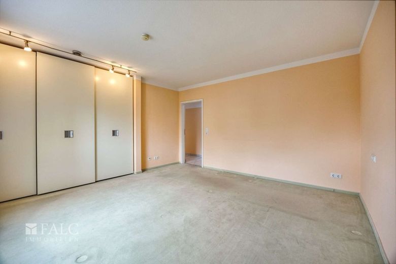 Penthouse a Köln-Weiden - ascensore, garage sotterraneo e fantastica terrazza sul tetto – Schlafzimmer